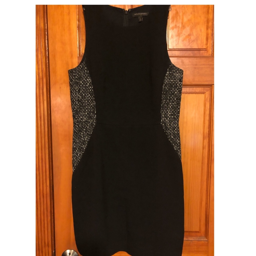 Banana Republic Sheath dress size 10